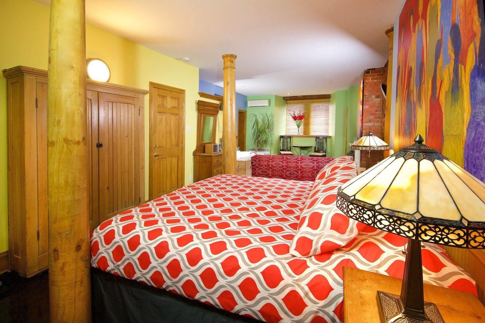 Auberge Les Bons Matins Montreal Exterior photo